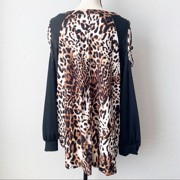 Crisscross Shoulder Leopard Print Top - Picture 7 of 8